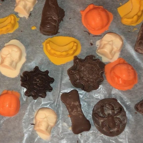 🕷 Spiders Silicone Ice Tray Chocolates Jello Shots Mold Drinks Party Kids New - Picture 6 of 12